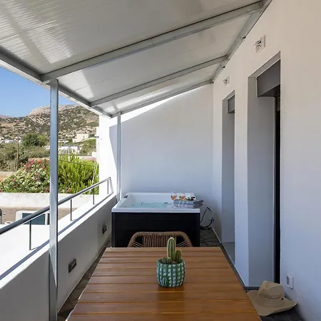 Aphrodite's Refuge Apartment