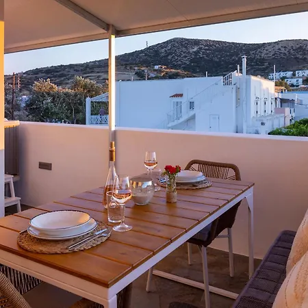 Aphrodite's Refuge Apartment *