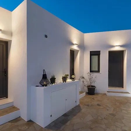 Aphrodite's Refuge Apartment