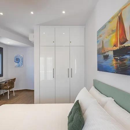 Aphrodite's Refuge *